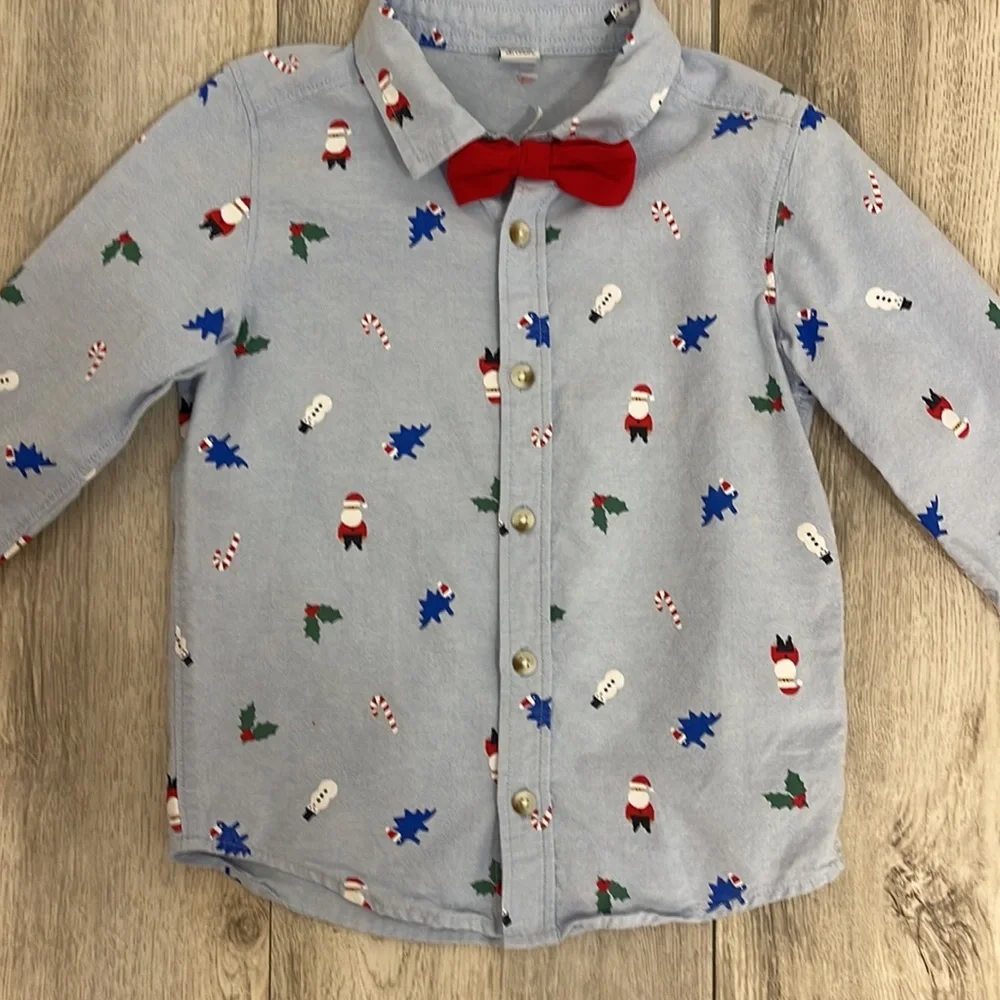 Old Navy Boys 5T Holiday Button Down With Bow Tie